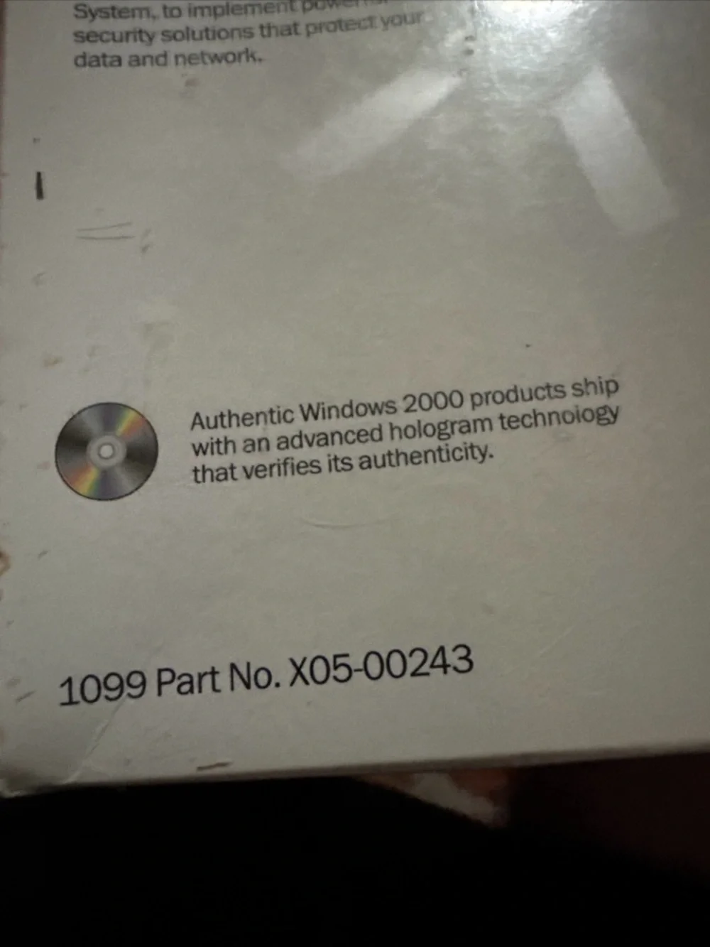 Microsoft Windows 2000 Server Retail Box - includes 10 client access Licenses